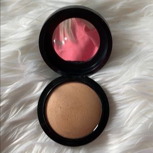 MAC Mineralize Skinfinish Natural in Medium Golden